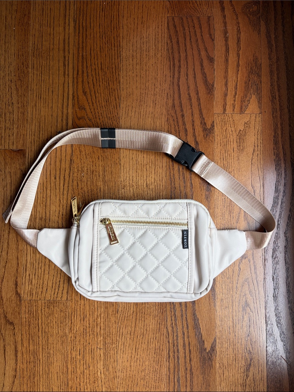 ZORFIN Quilted Fanny Pack / Belt Bag Crossbody Bag with Gold Zip.New without tag - Picture 2 of 9